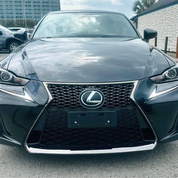 2017 Lexus IS Turbo