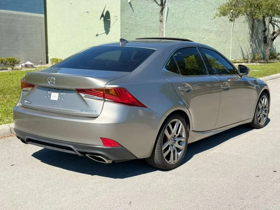 2017 Lexus IS 3rd Gen - Image 5 of 9