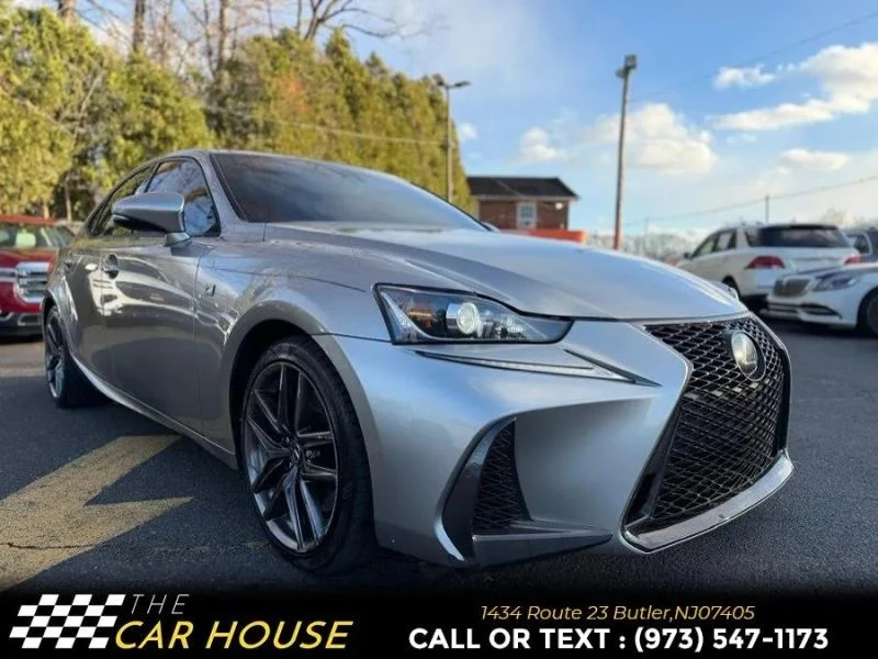 2017 Lexus IS 3rd Gen - Image 5 of 12