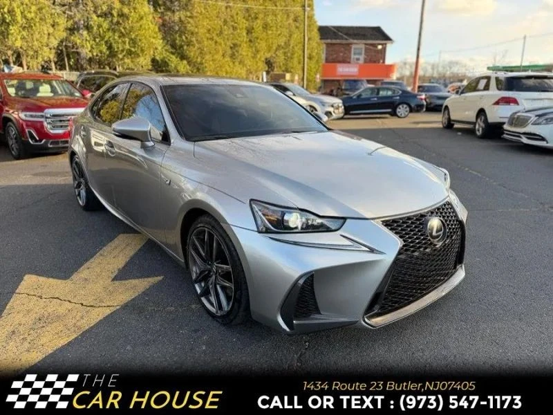 2017 Lexus IS 3rd Gen - Image 8 of 12