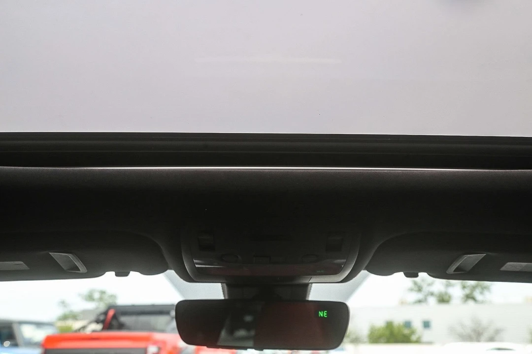 2017 Lexus IS 3rd Gen - Image 14 of 21
