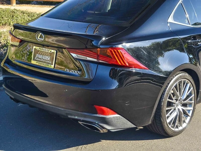 2017 Lexus IS 3rd Gen - Image 13 of 21