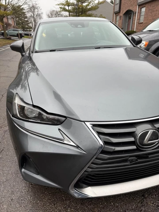 2017 Lexus IS 3rd Gen - Image 8 of 11