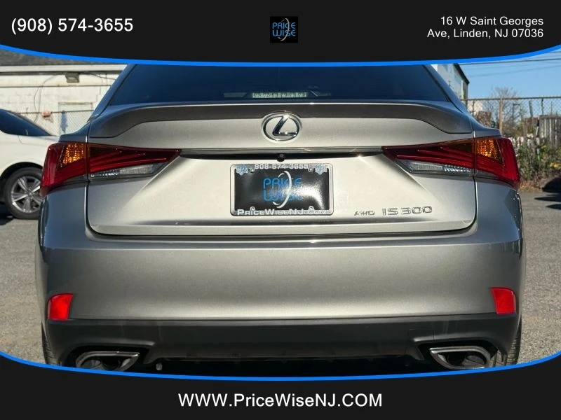 2017 Lexus IS 3rd Gen - Image 5 of 12