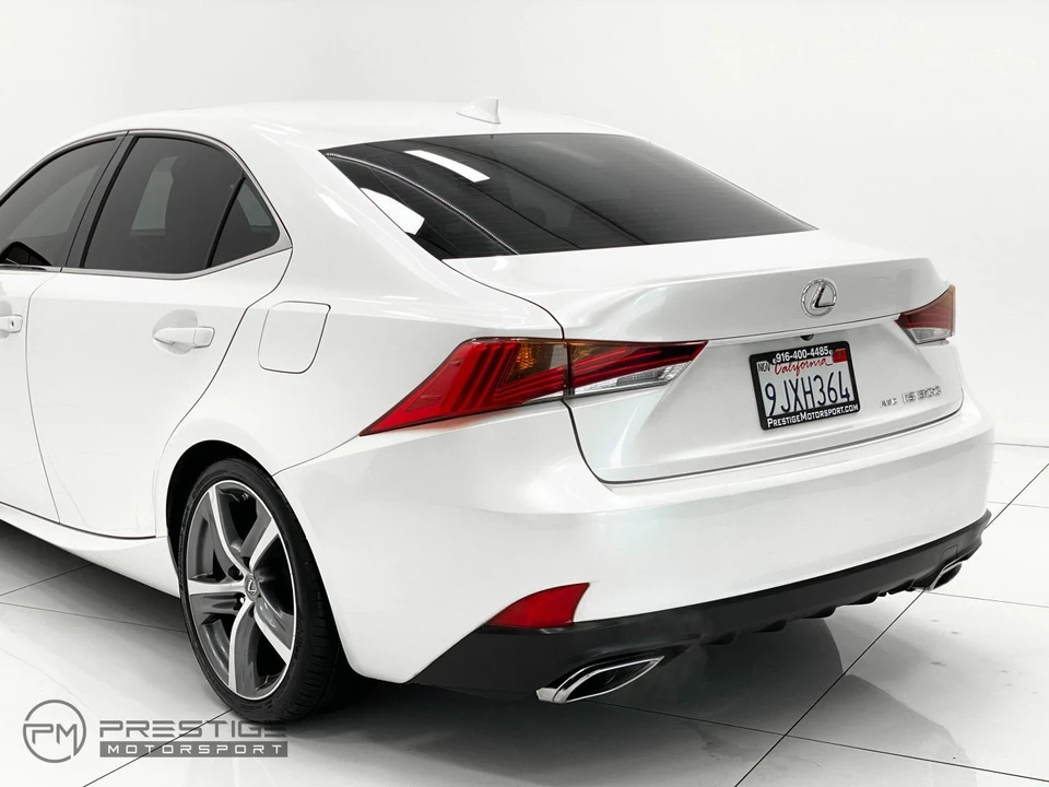 2017 Lexus IS 3rd Gen - Image 10 of 31