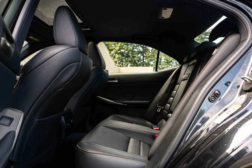 2017 Lexus IS 3rd Gen - Image 17 of 20