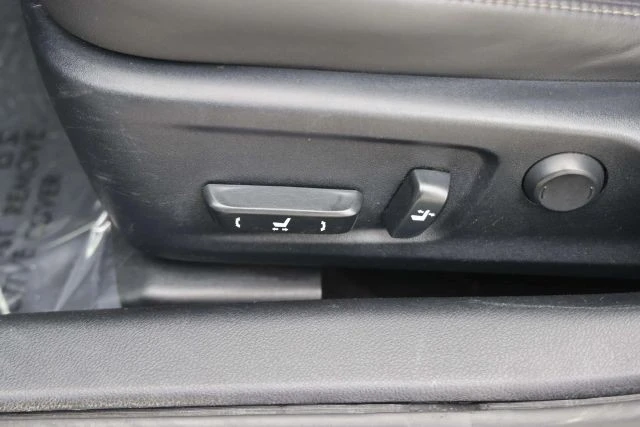 2017 Lexus IS 3rd Gen - Image 20 of 21