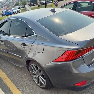 2017 Lexus IS300