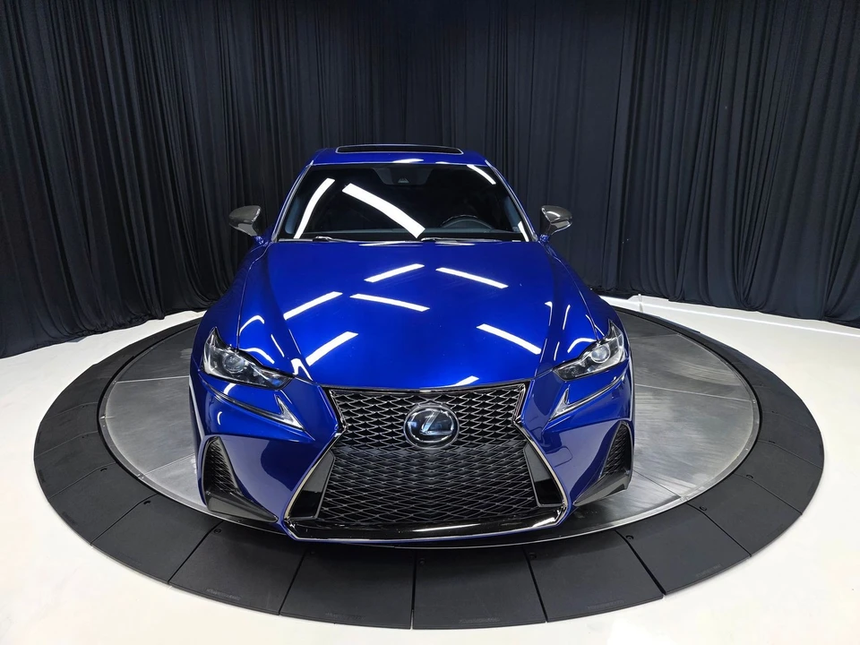 2017 Lexus IS 3rd Gen - Image 8 of 31