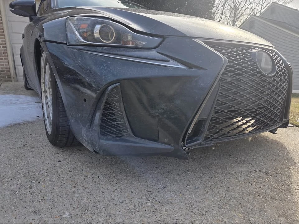 2017 Lexus IS 3rd Gen - Image 11 of 17