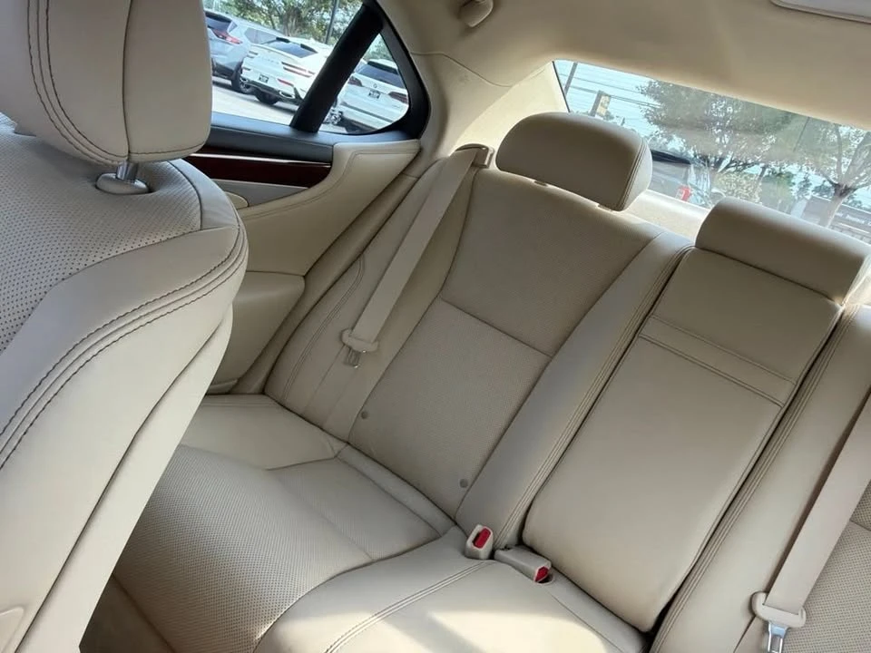 2017 Lexus LS 4th Gen - Image 7 of 9