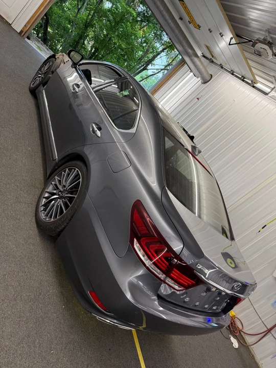 2017 Lexus LS 4th Gen - Image 3 of 20