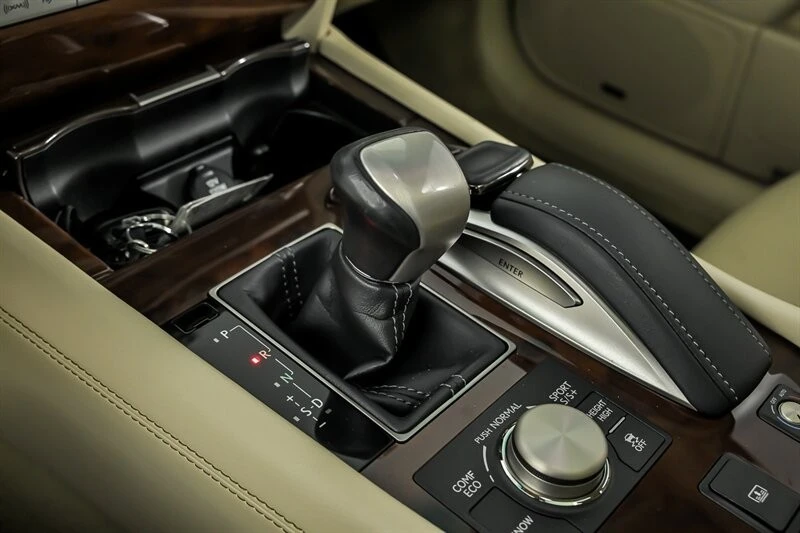 2017 Lexus LS 4th Gen - Image 31 of 31