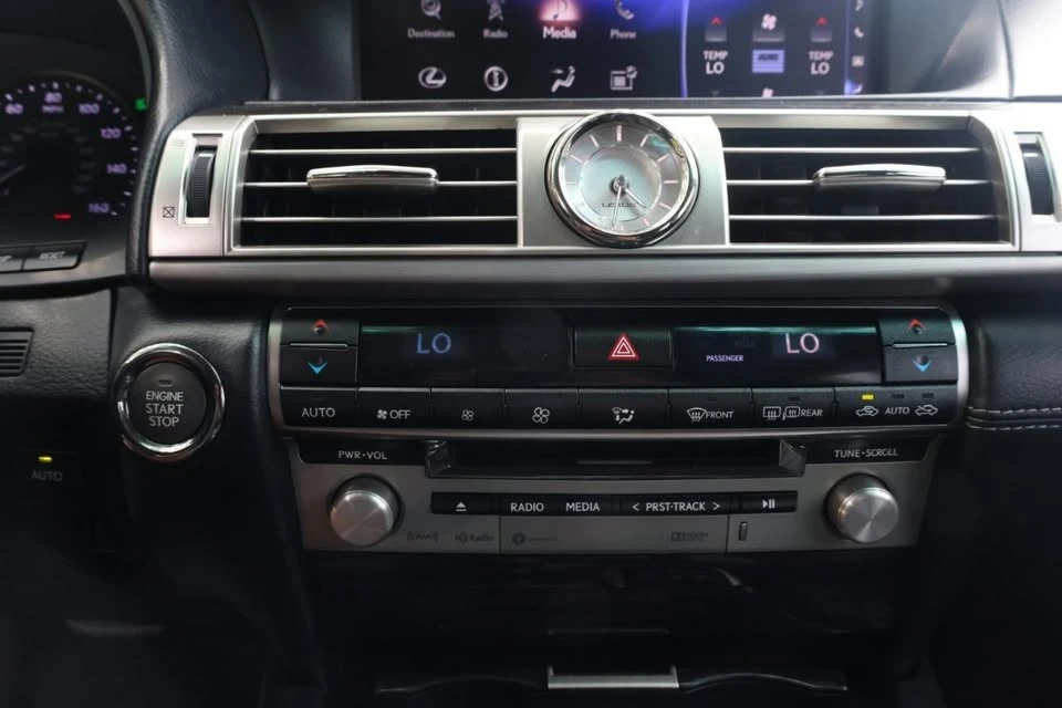 2017 Lexus LS 4th Gen - Image 12 of 20