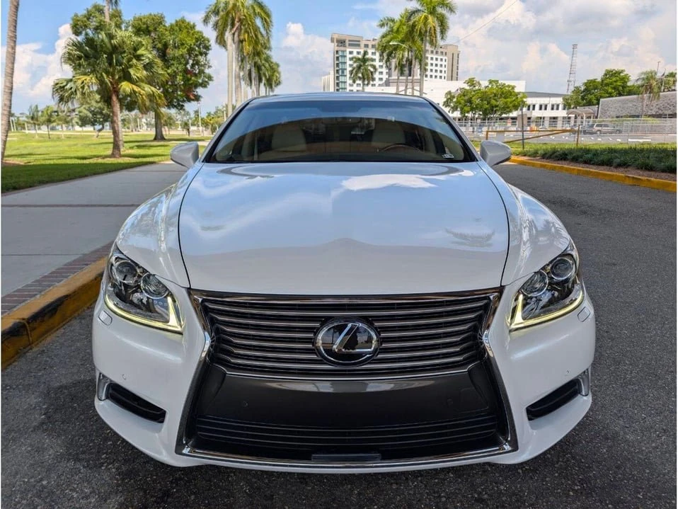 2017 Lexus LS 4th Gen - Image 3 of 20