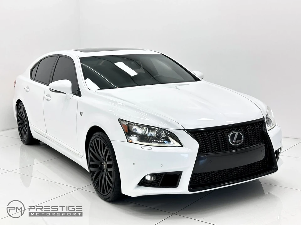 2017 Lexus LS 4th Gen - Image 11 of 12