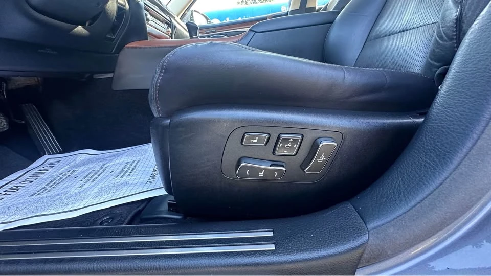 2017 Lexus LS 4th Gen - Image 19 of 20