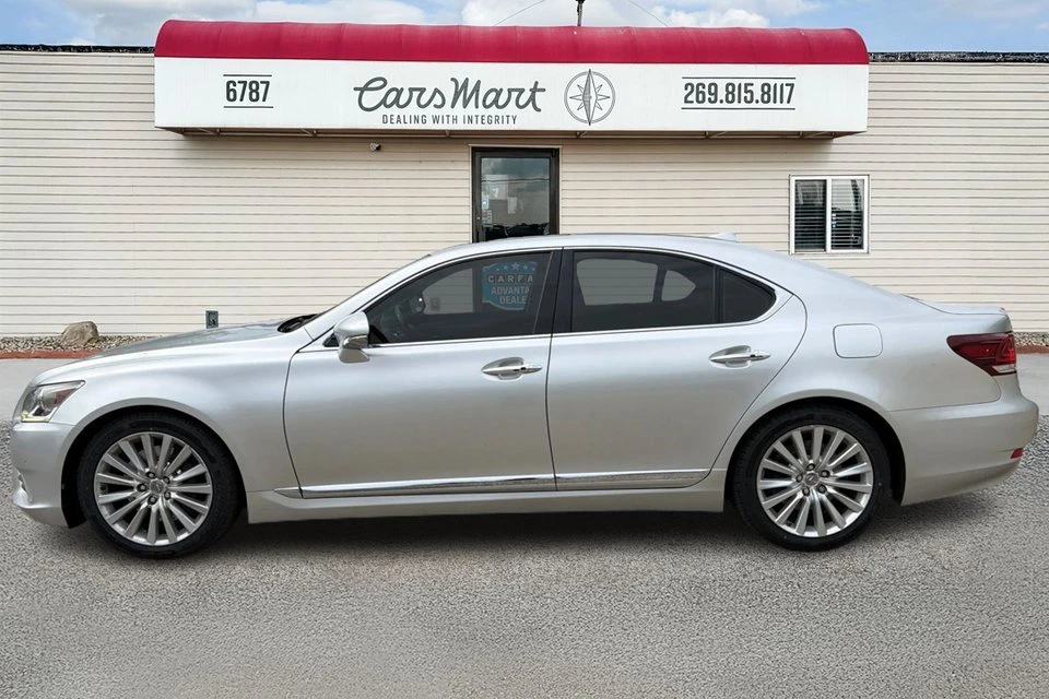 2017 Lexus LS 4th Gen - Image 8 of 20