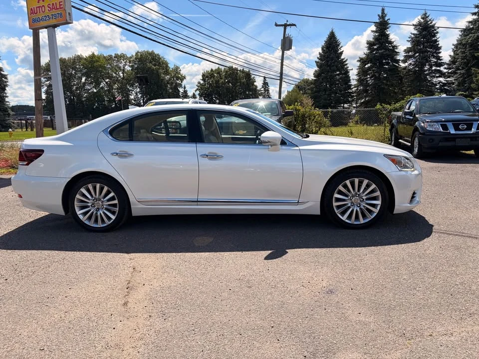 2017 Lexus LS 4th Gen - Image 5 of 13