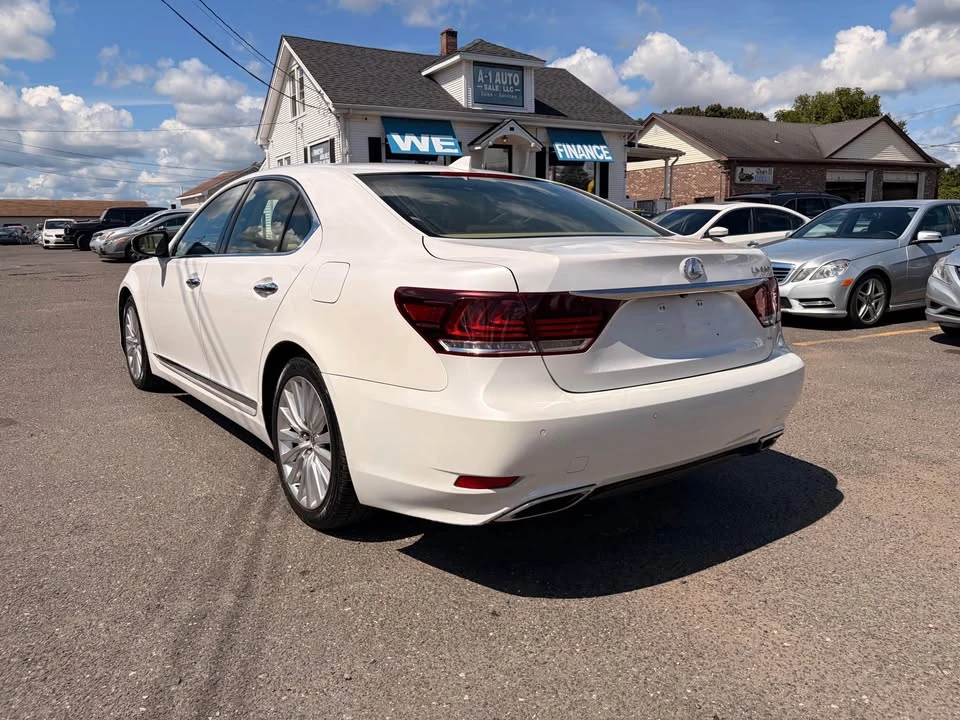 2017 Lexus LS 4th Gen - Image 3 of 13