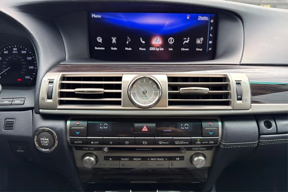 2017 Lexus LS 4th Gen - Image 14 of 20