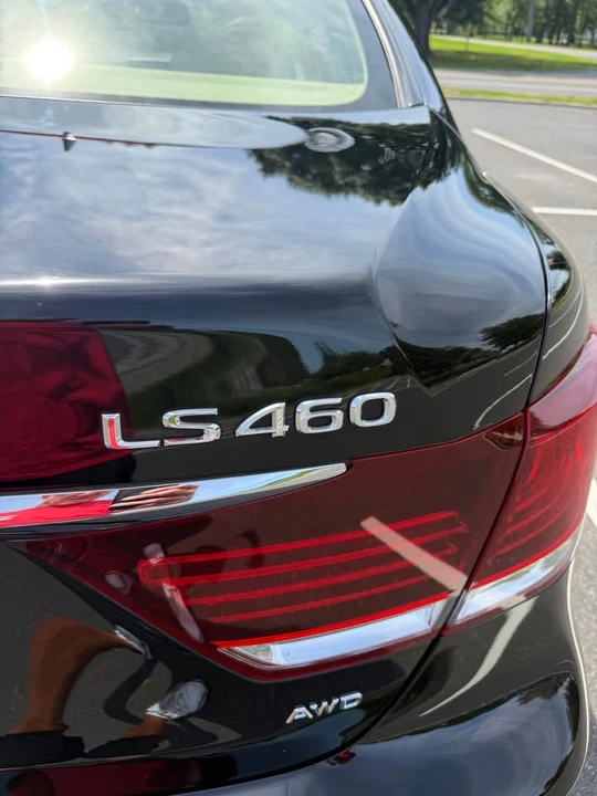 2017 Lexus LS 4th Gen - Image 4 of 13