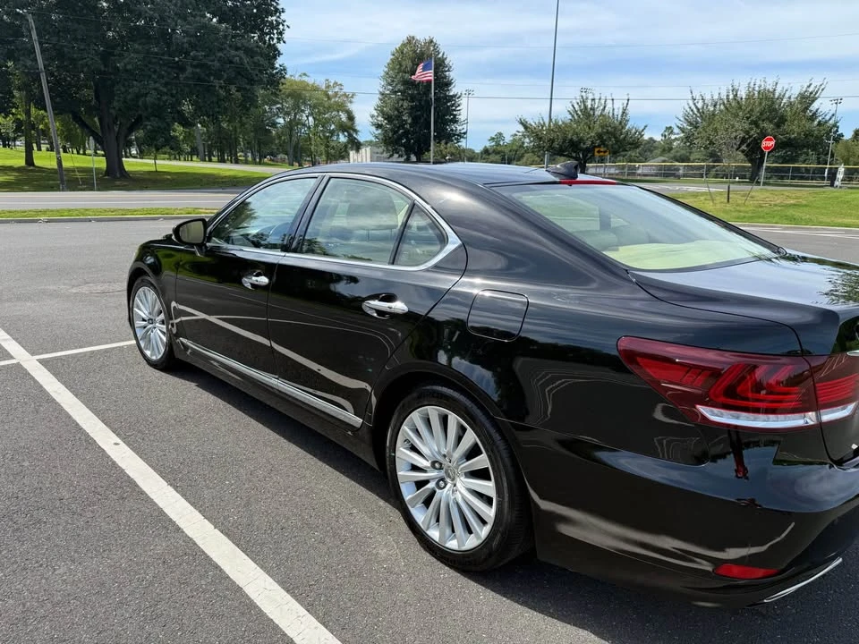 2017 Lexus LS 4th Gen - Image 3 of 13