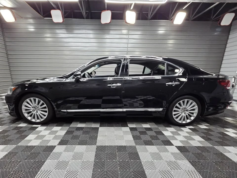 2017 Lexus LS 4th Gen - Image 7 of 18