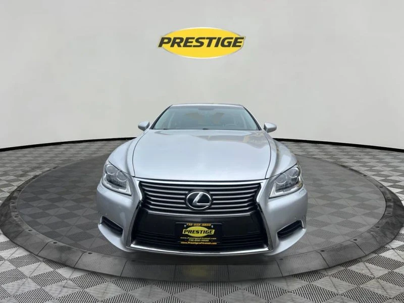 2017 Lexus LS 4th Gen - Image 2 of 12