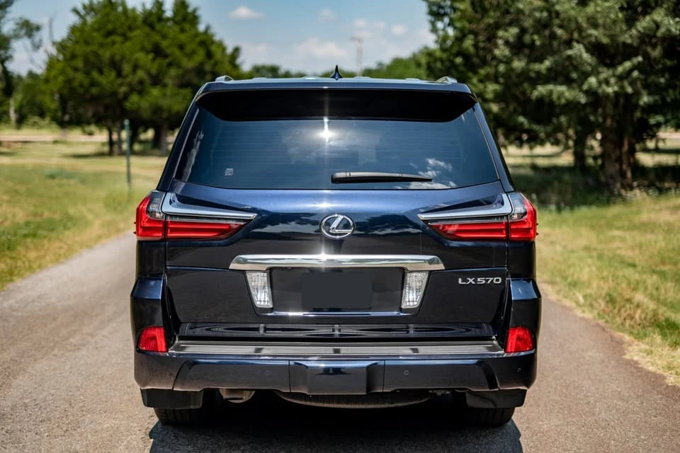 2017 Lexus LX 4th Gen - Image 9 of 20