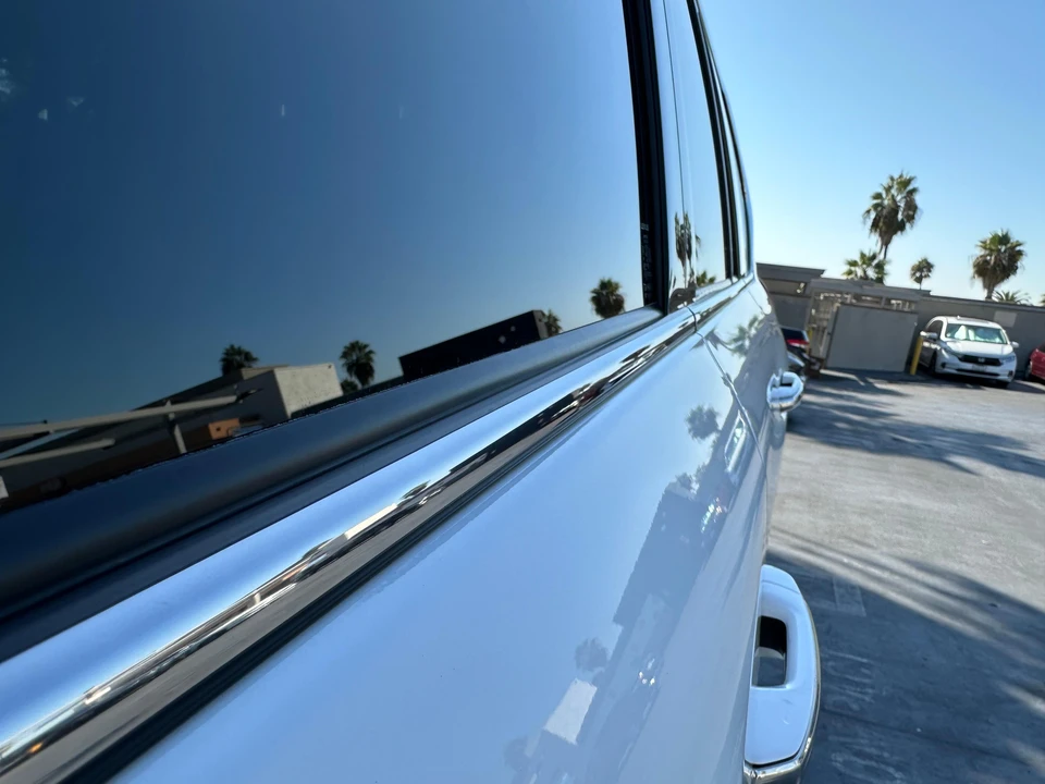 2017 Lexus LX 3rd Gen - Image 17 of 31
