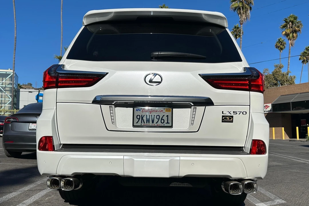 2017 Lexus LX 3rd Gen - Image 5 of 31