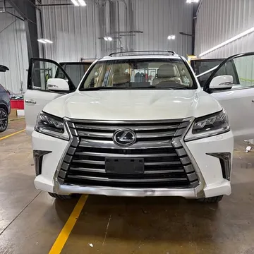 2017 Lexus LX 570