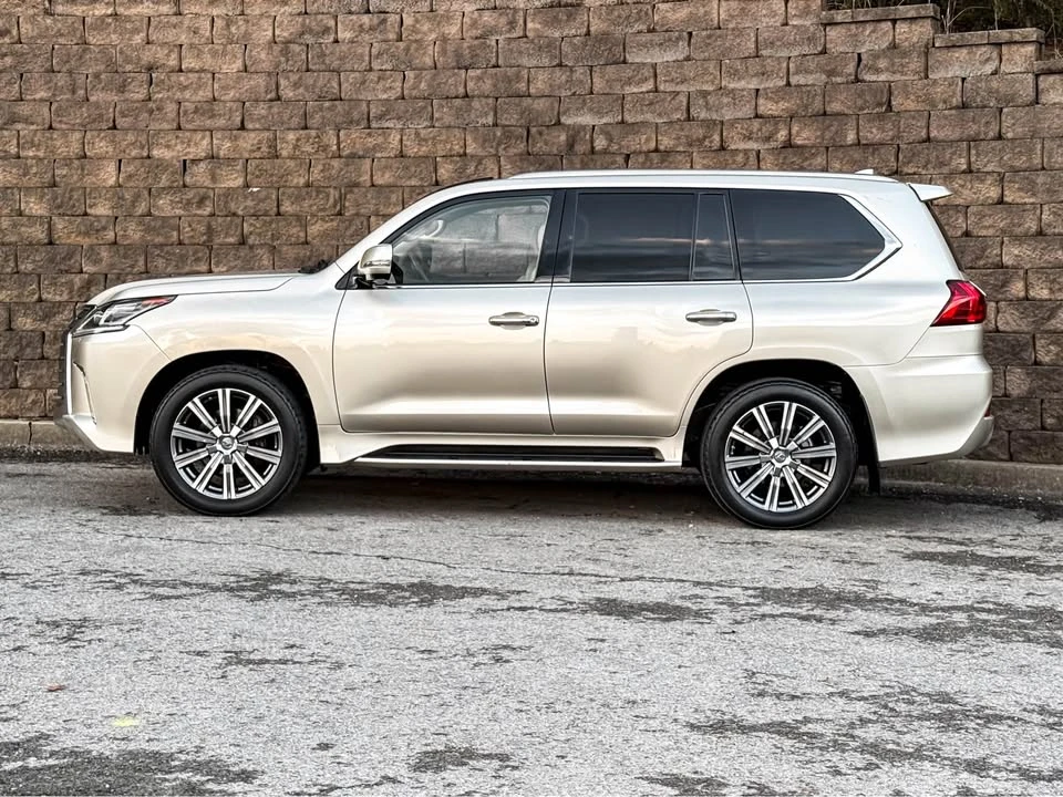 2017 Lexus LX 4th Gen - Image 2 of 20