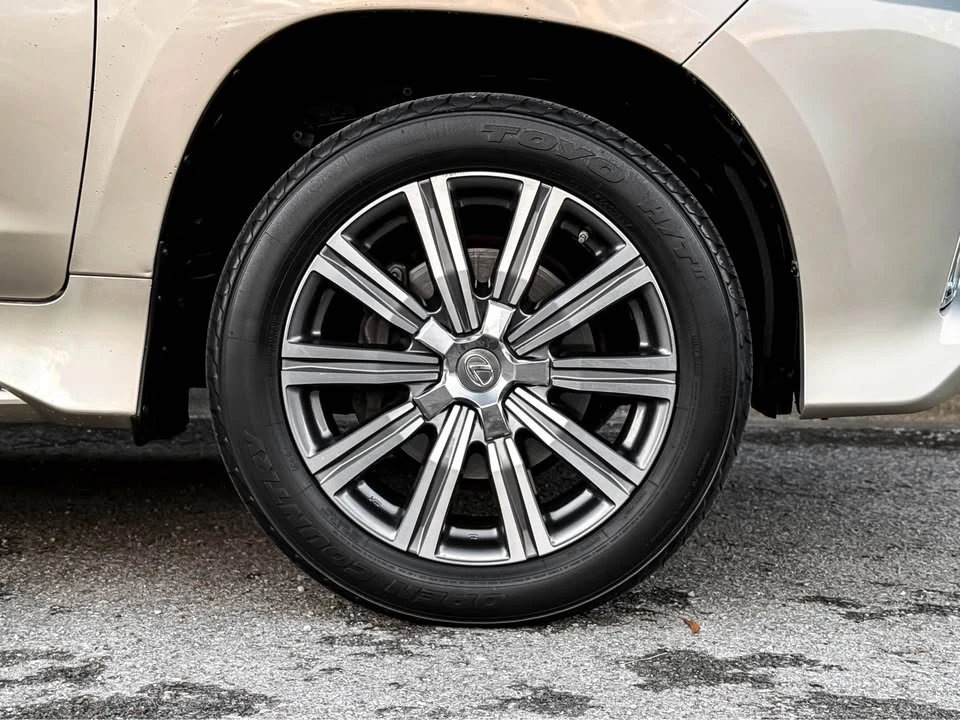 2017 Lexus LX 4th Gen - Image 8 of 20