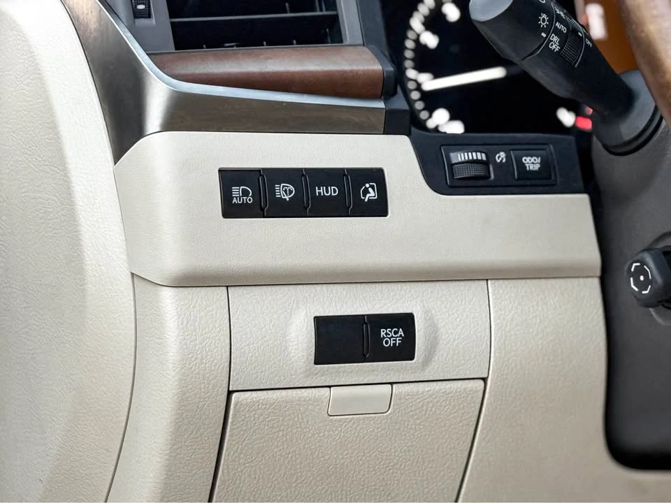 2017 Lexus LX 4th Gen - Image 14 of 20