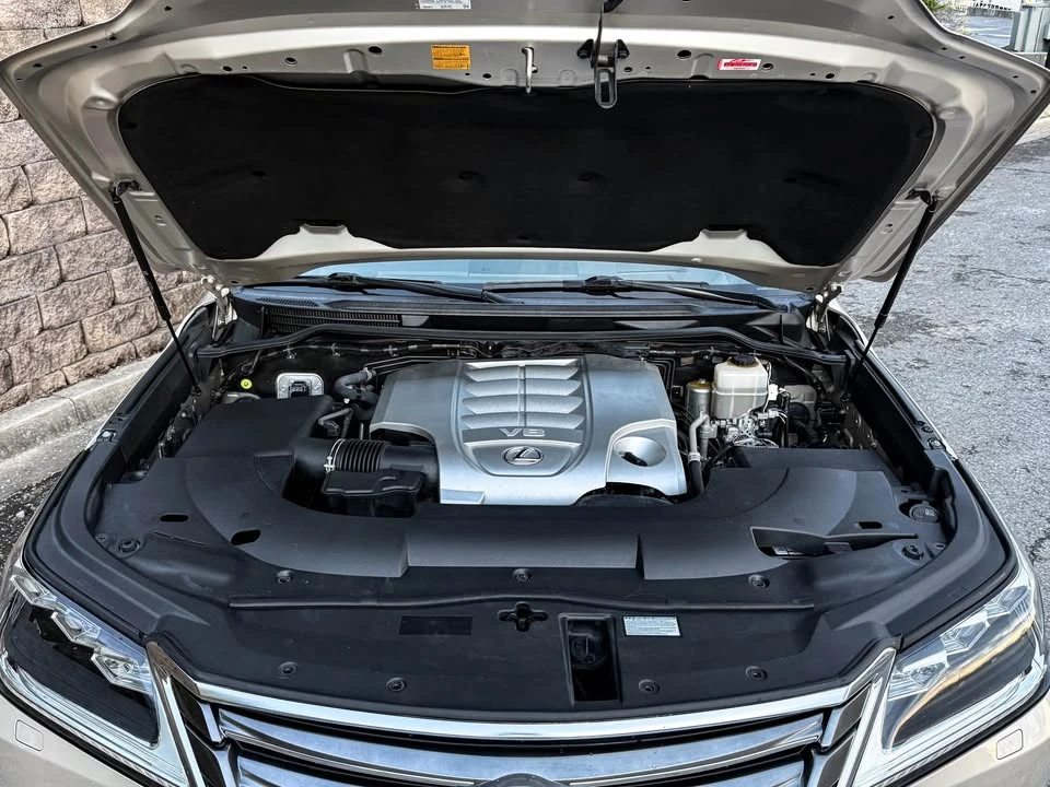 2017 Lexus LX 4th Gen - Image 13 of 20