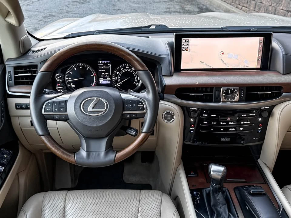 2017 Lexus LX 4th Gen - Image 5 of 20