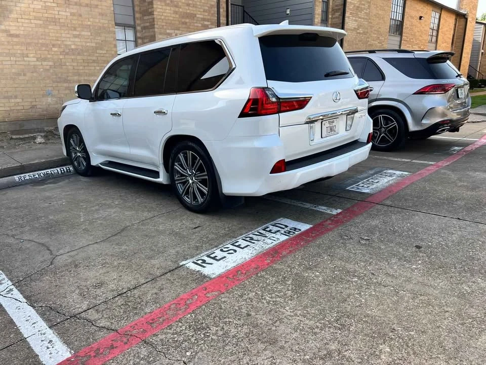 2017 Lexus LX 3rd Gen - Image 9 of 11