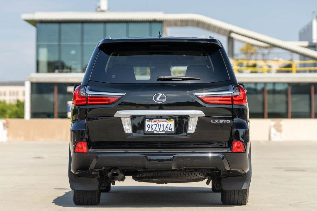 2017 Lexus LX 4th Gen - Image 7 of 31