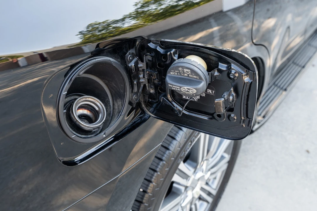 2017 Lexus LX 4th Gen - Image 26 of 31