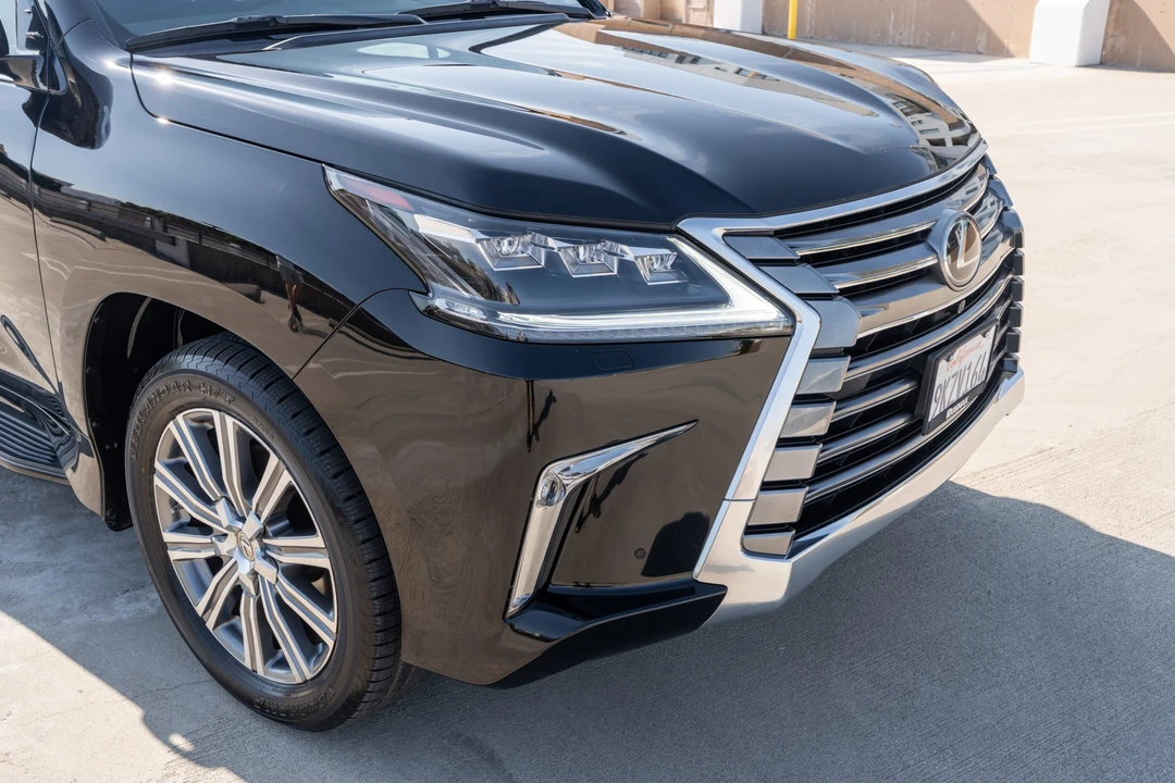 2017 Lexus LX 4th Gen - Image 11 of 31