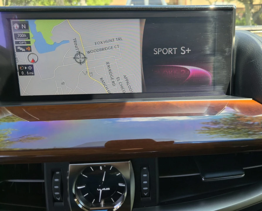 2017 Lexus LX 3rd Gen - Image 22 of 31