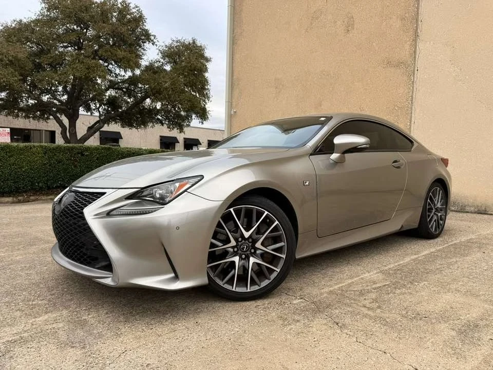2017 Lexus RC - Image 3 of 11