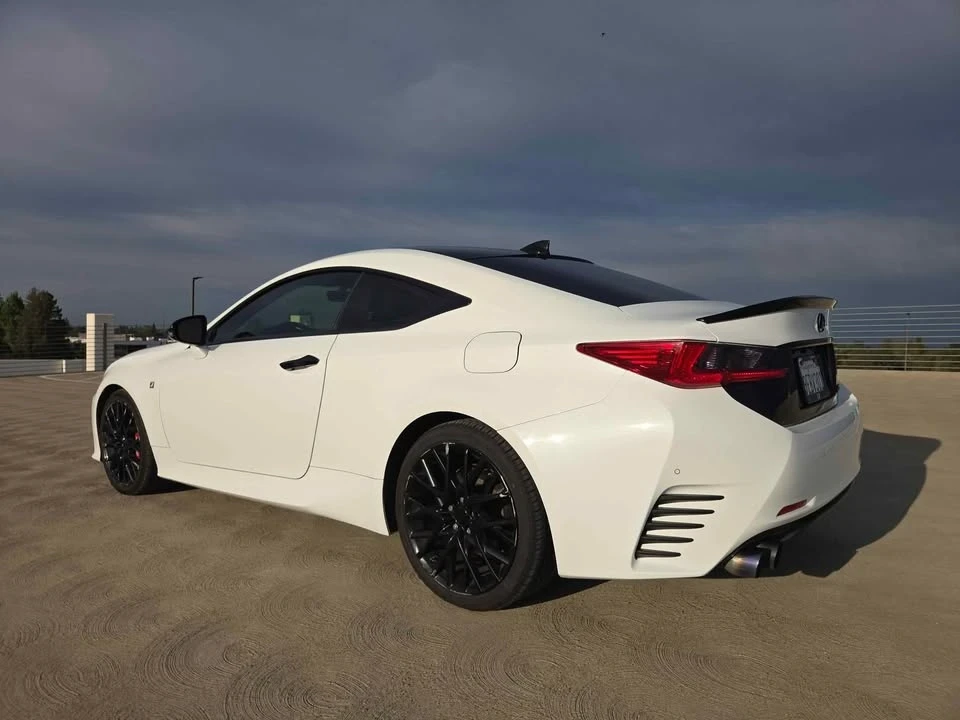 2017 Lexus RC - Image 6 of 10