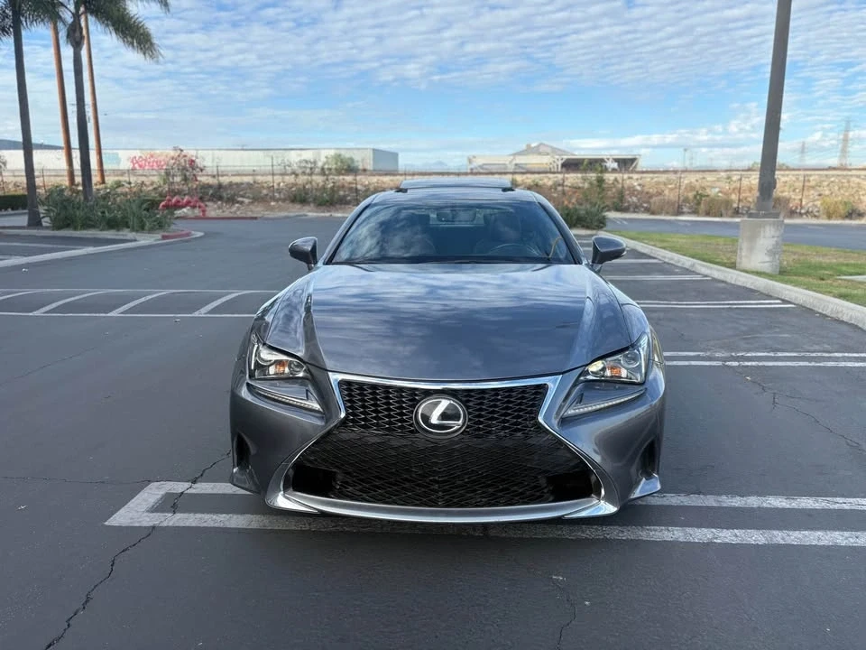 2017 Lexus RC - Image 3 of 12
