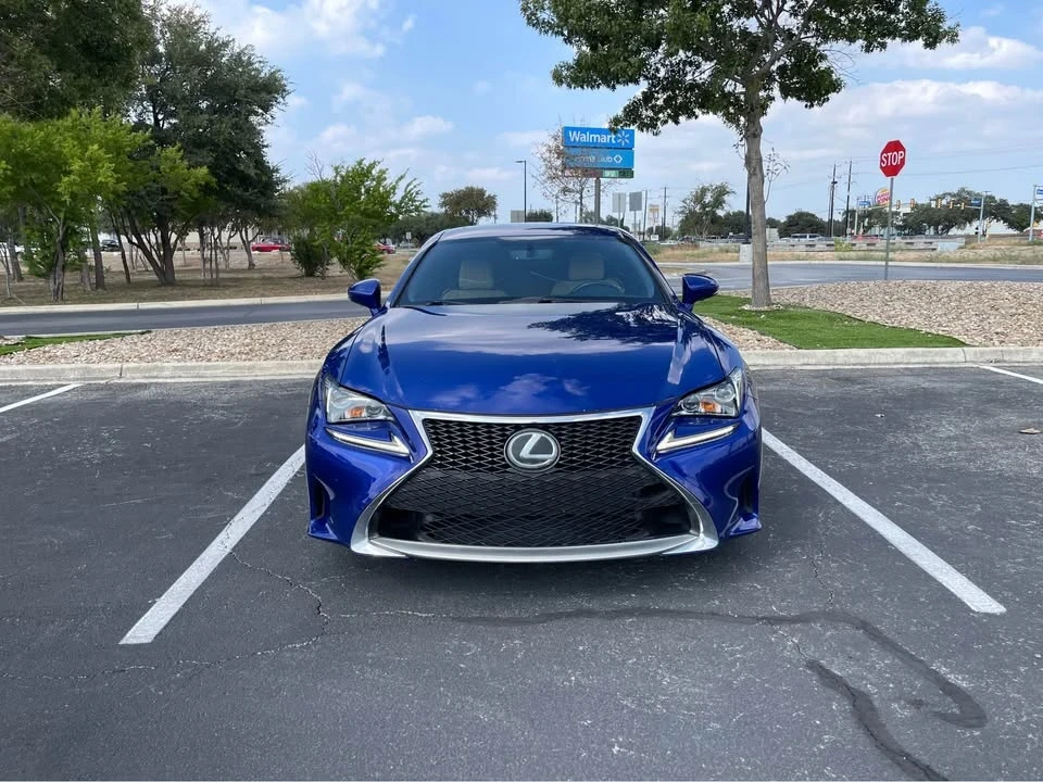 2017 Lexus RC - Image 2 of 20