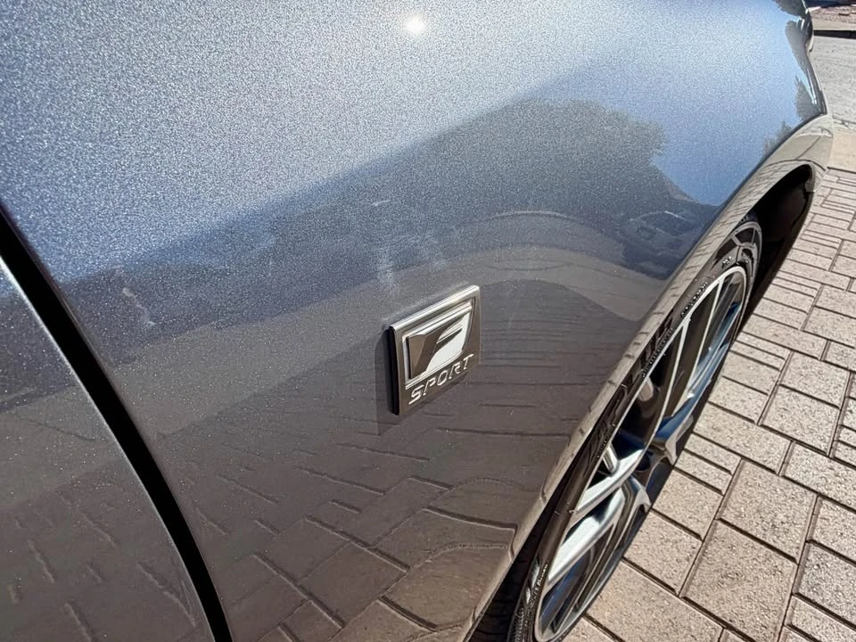 2017 Lexus RC - Image 8 of 14