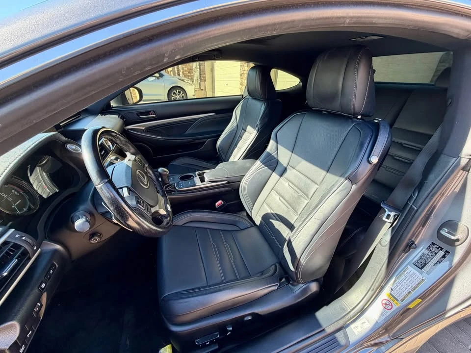 2017 Lexus RC - Image 11 of 14
