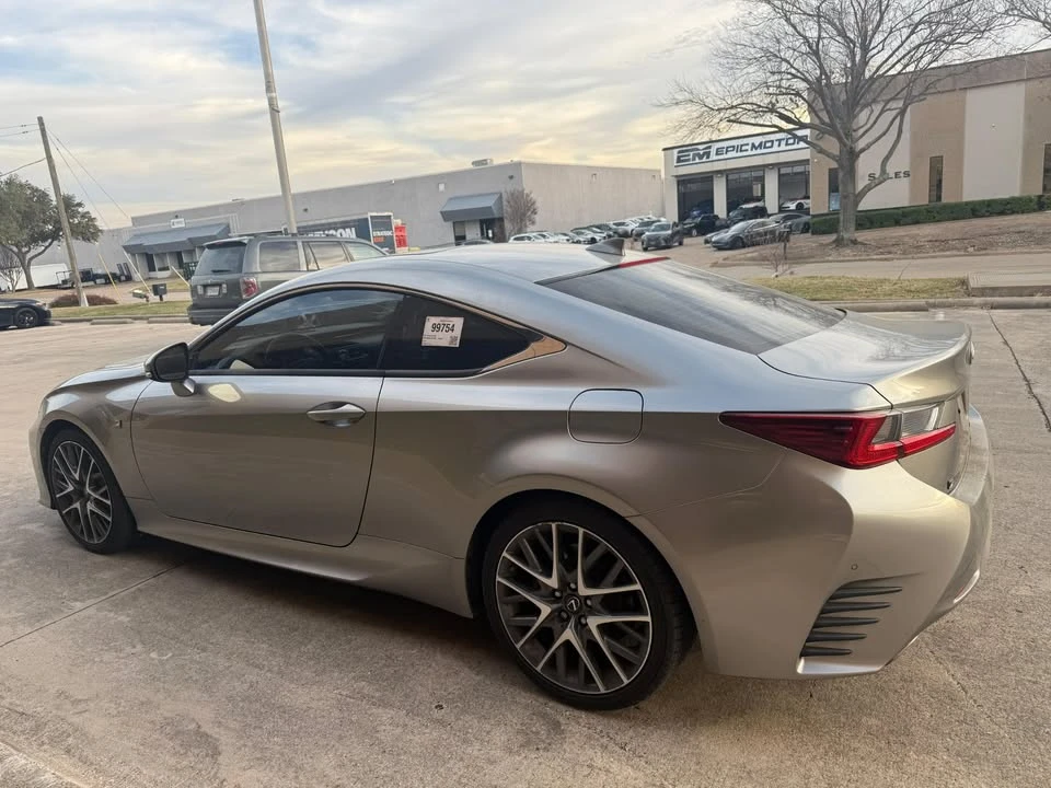 2017 Lexus RC - Image 5 of 8